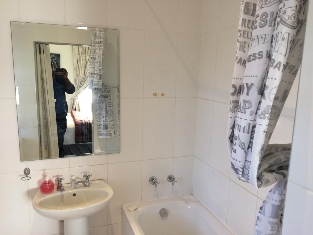 Acn International Regency Lodge 肯普顿帕克 客房 照片
