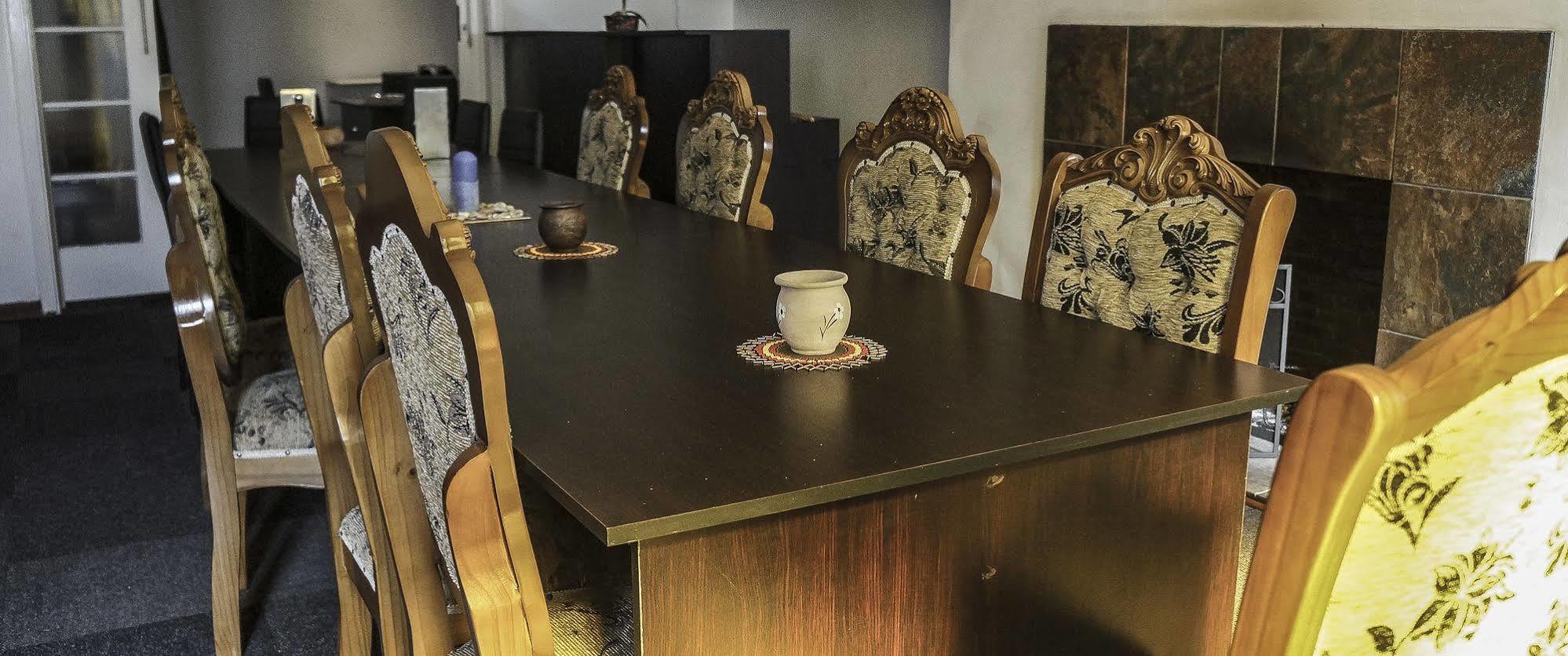 Acn International Regency Lodge 肯普顿帕克 外观 照片
