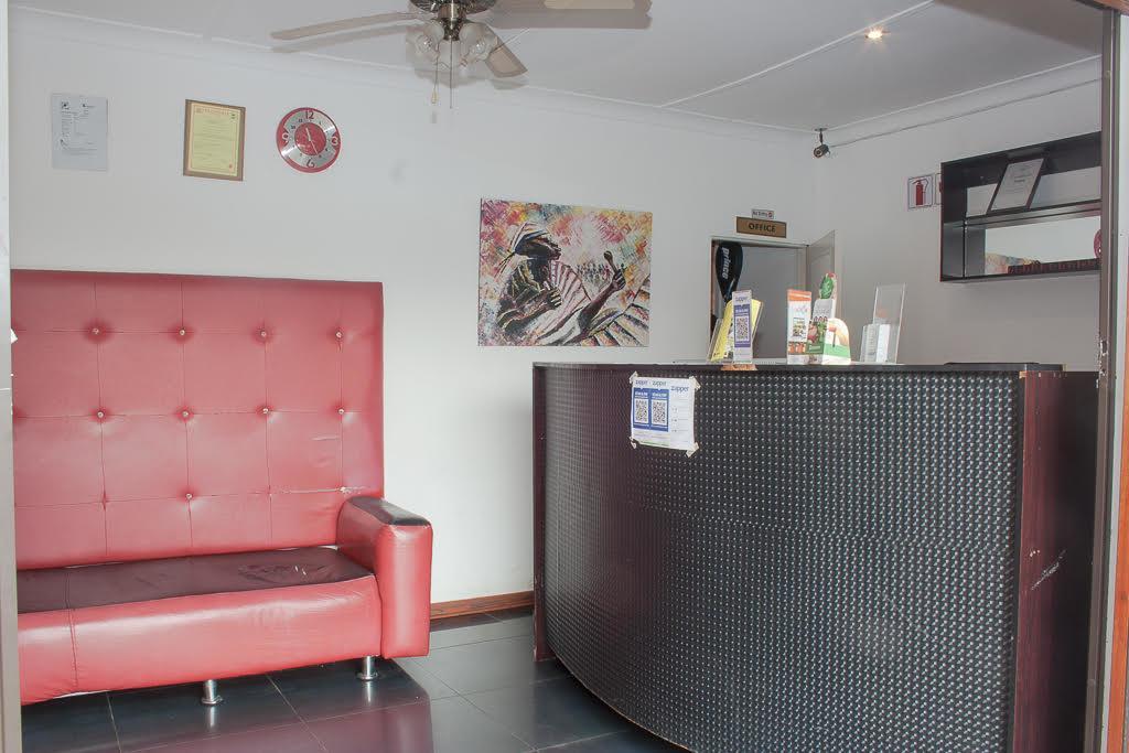 Acn International Regency Lodge 肯普顿帕克 外观 照片
